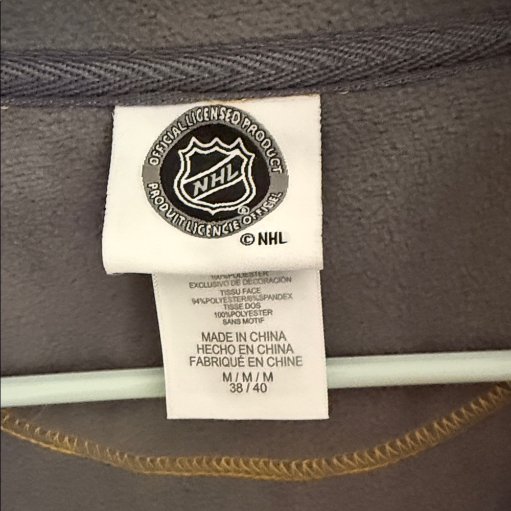 Boston Bruins Black and Yellow Zip-Up Jacket - Picture 6 of 7